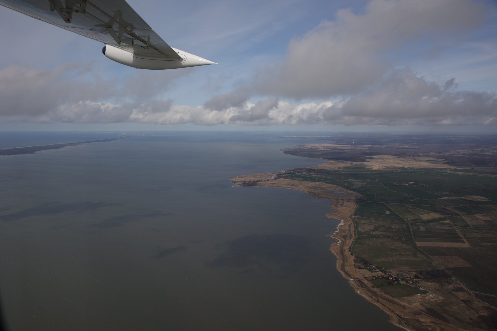 Widok ziemi z samolotu