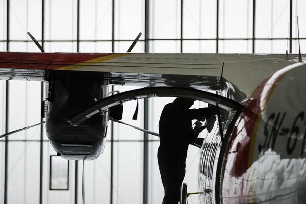 Samolot L-410 UVP E20 Turbolet